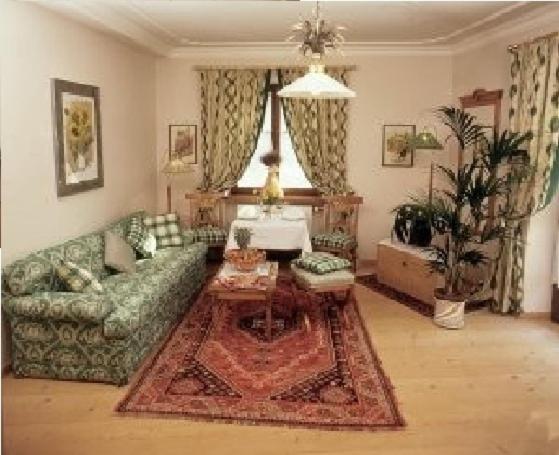 Hotel Aquila Nera - Schwarzer Adler Vipiteno Bilik gambar