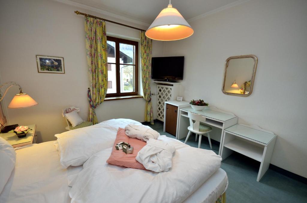 Hotel Aquila Nera - Schwarzer Adler Vipiteno Bilik gambar