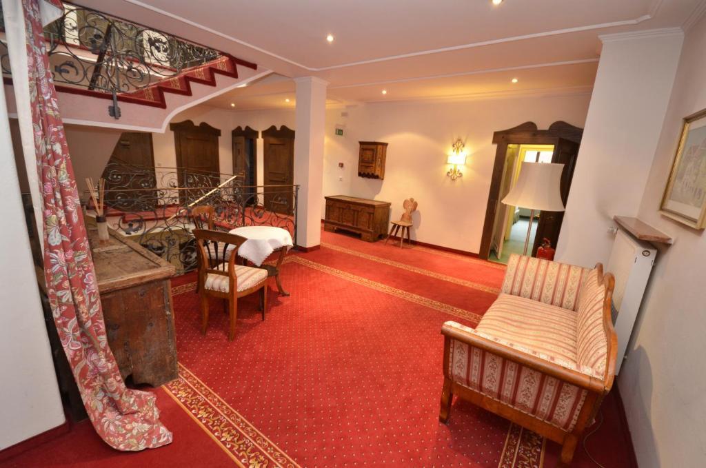 Hotel Aquila Nera - Schwarzer Adler Vipiteno Luaran gambar