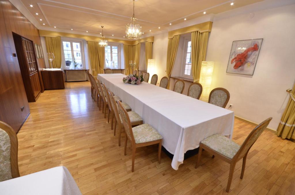 Hotel Aquila Nera - Schwarzer Adler Vipiteno Luaran gambar