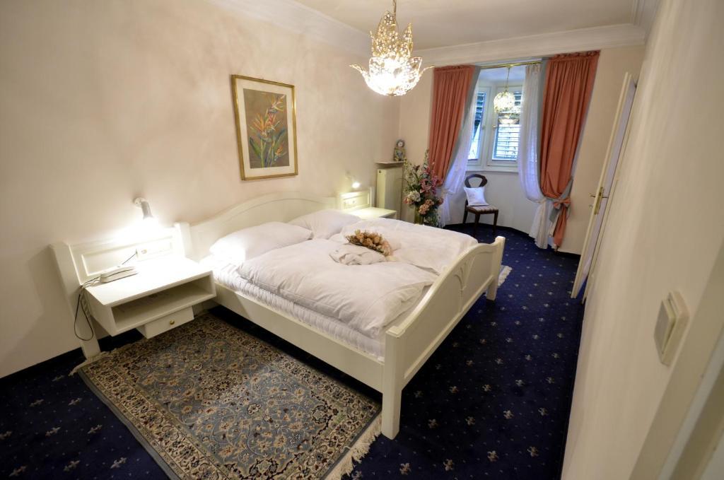 Hotel Aquila Nera - Schwarzer Adler Vipiteno Luaran gambar