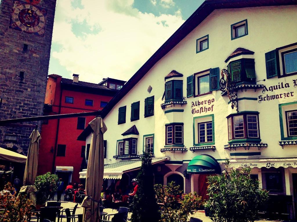 Hotel Aquila Nera - Schwarzer Adler Vipiteno Luaran gambar